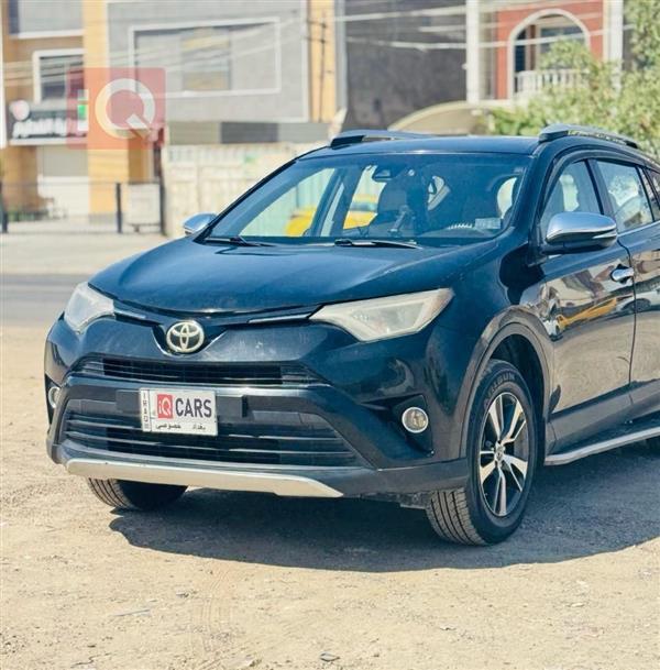 تويوتا راف 4 2018 للبيع في العراق - بغداد